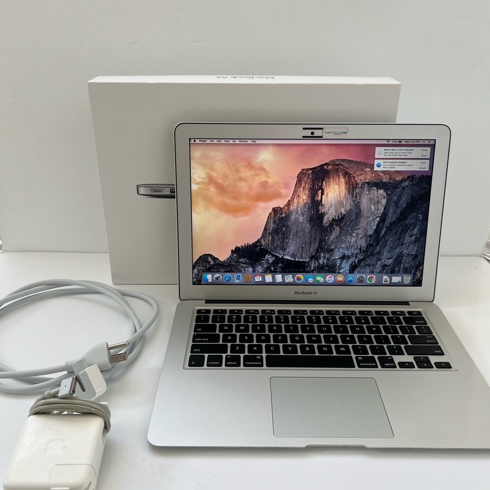 Apple MacBook Air notebook A1466